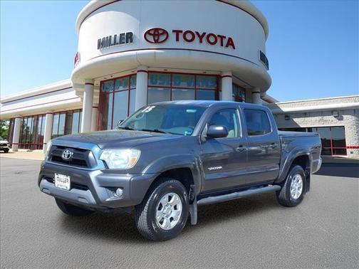 2015 Toyota Tacoma Base