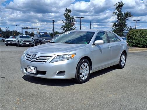 2010 Toyota Camry LE