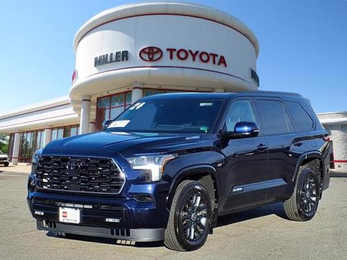 2024 Toyota Sequoia Platinum