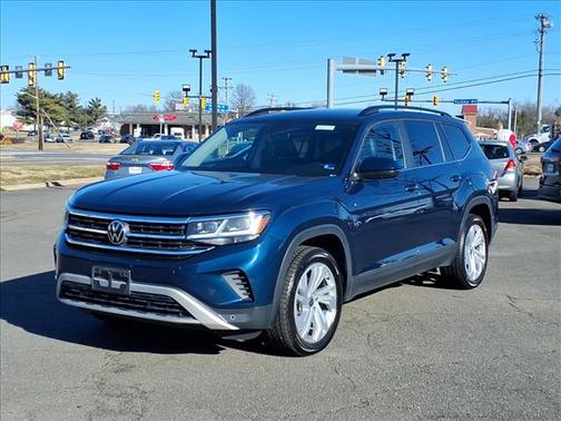 2022 Volkswagen Atlas 2.0T SE w/Technology 4MOTION