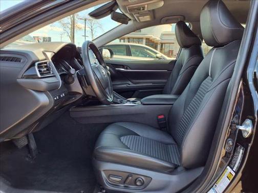 Midnight Black Metallic 2023 Toyota Camry SE
