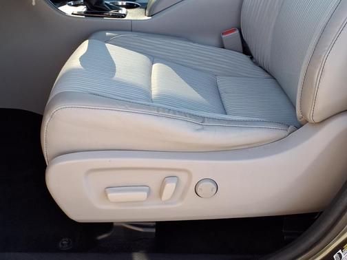 2015 Toyota Highlander LE Plus
