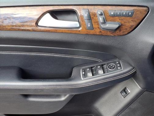 2012 Mercedes-Benz M-Class 4MATIC