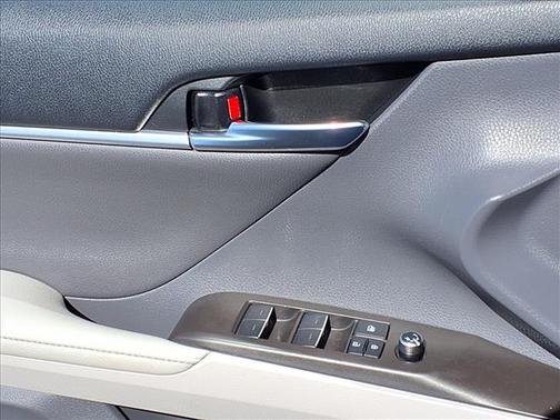 2023 Toyota Camry XLE