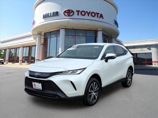 2023 Toyota Venza LE