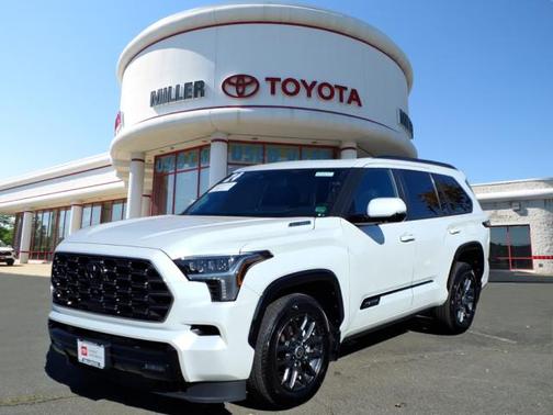 2024 Toyota Sequoia Platinum