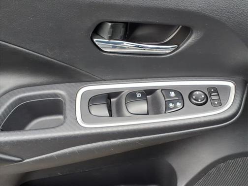 2023 Nissan Versa 1.6 S