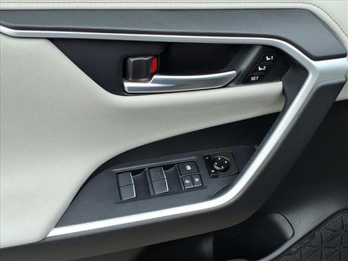2021 Toyota RAV4 Limited
