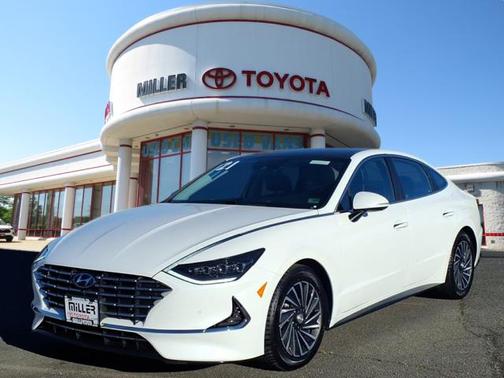 2021 Hyundai SONATA Limited 2.0T