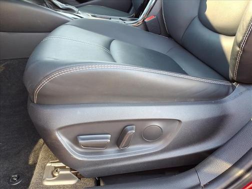 2025 Toyota Corolla Hybrid XLE