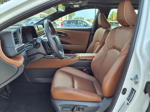 2025 Toyota Crown Signia Limited