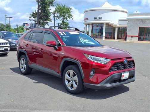 2021 Toyota RAV4 Hybrid XLE Premium