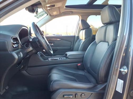 2024 Honda Pilot Touring 8-Passenger