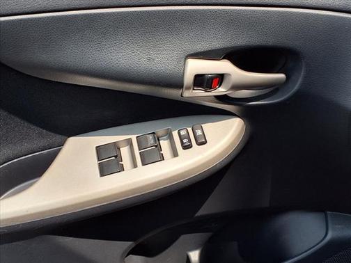 2011 Toyota Corolla S