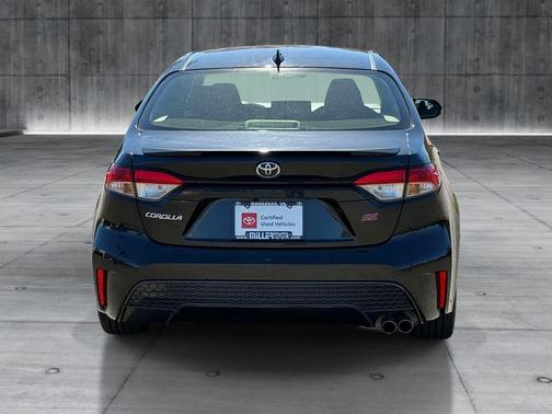 Black Sand Pearl 2022 Toyota Corolla SE