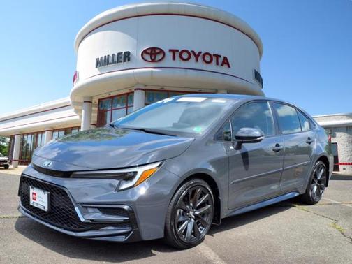 2024 Toyota Corolla Hybrid SE