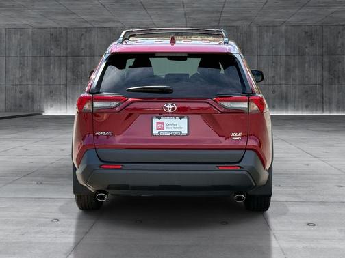 Ruby Flare Pearl 2025 Toyota RAV4 XLE
