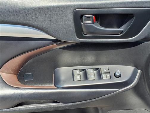 2019 Toyota Highlander LE Plus