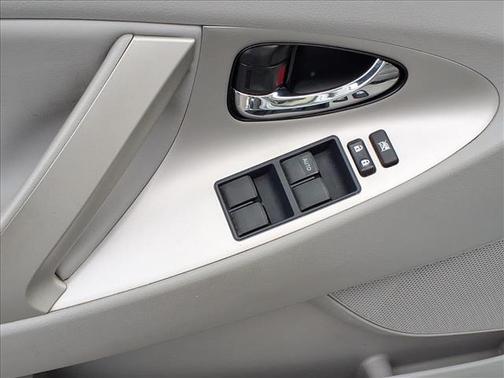 2007 Toyota Camry SE V6