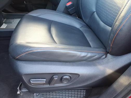 2021 Toyota Sienna XSE 7 Passenger