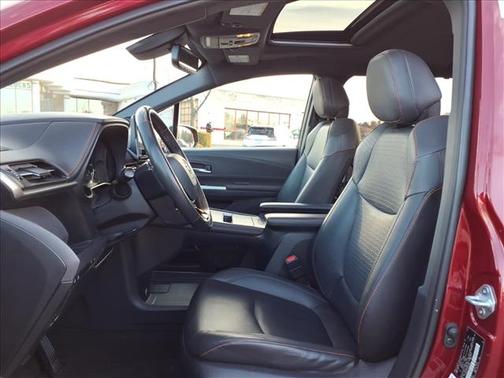 2021 Toyota Sienna XSE 7 Passenger