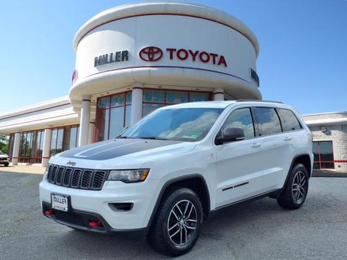 2017 Jeep Grand Cherokee Trailhawk