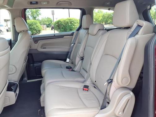 Radiant Red Metallic II 2022 Honda Odyssey Touring