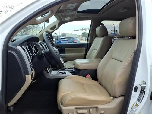 2014 Toyota Sequoia SR5