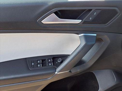 2020 Volkswagen Tiguan 2.0T SE R-Line Black 4MOTION