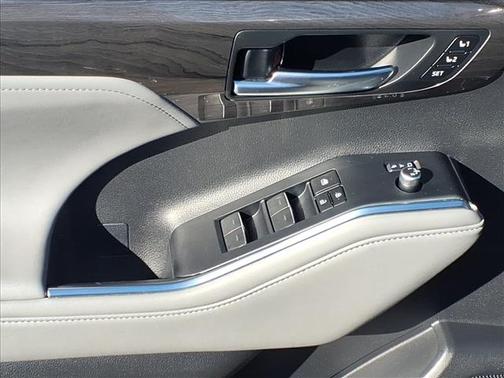 2023 Toyota Highlander Hybrid Limited