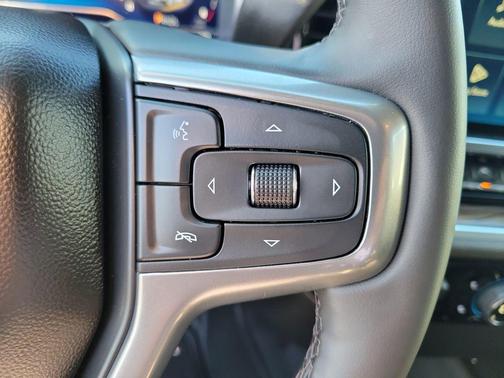 Summit White 2025 Chevrolet Silverado 1500 RST