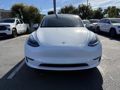 2023 Tesla Model Y RWD