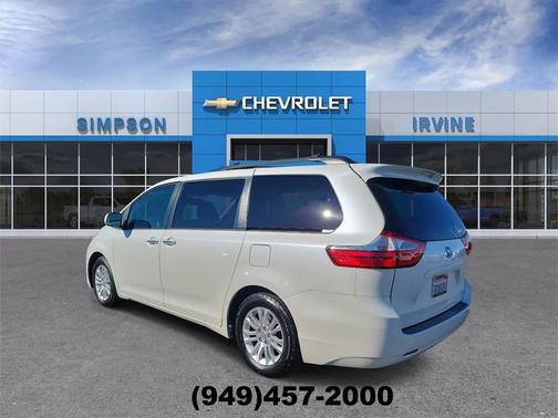 2015 Toyota Sienna XLE
