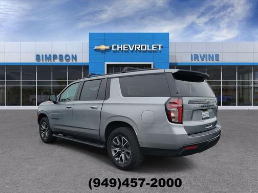 Sterling Gray Metallic 2024 Chevrolet Suburban 4WD Z71