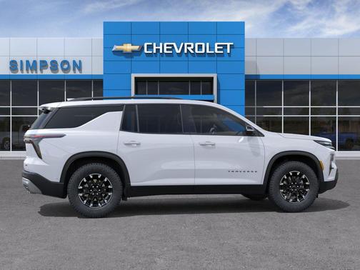 Polar White Tricoat 2026 Chevrolet Traverse AWD Z71