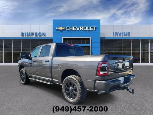 2023 RAM 2500 Laramie Crew Cab 4x4 6'4' Box