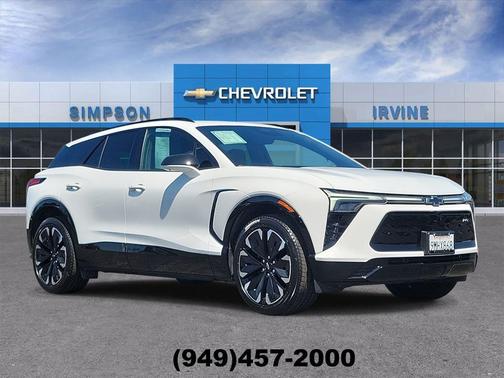 Summit White 2024 Chevrolet Blazer EV eAWD RS