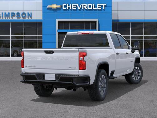 Summit White 2026 Chevrolet Silverado 2500 Custom