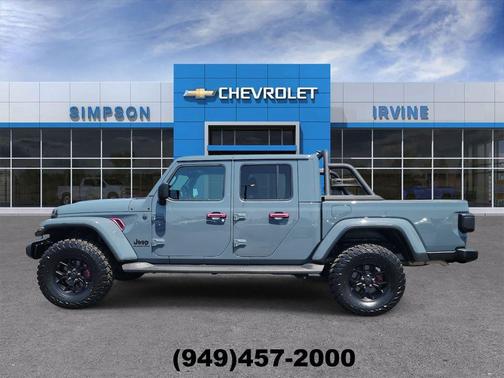 Anvil Clearcoat 2025 Jeep Gladiator High Tide