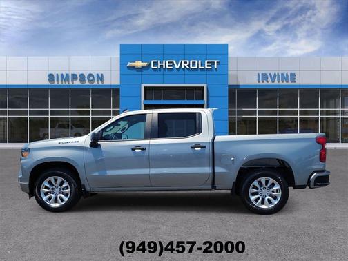 Sterling Gray Metallic 2026 Chevrolet Silverado 1500 Custom