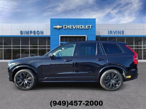 2022 Volvo XC90 Recharge Plug-In Hybrid T8 Inscription 6 Passenger