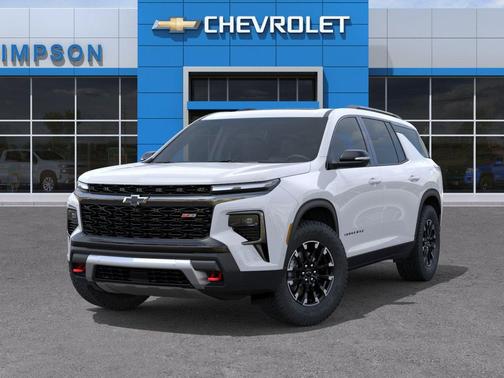 Polar White Tricoat 2026 Chevrolet Traverse AWD Z71
