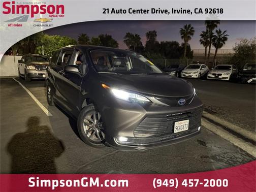 2022 Toyota Sienna XLE