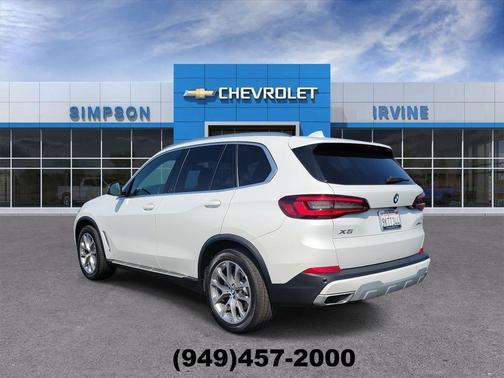 White Metallic 2022 BMW X5 xDrive40i