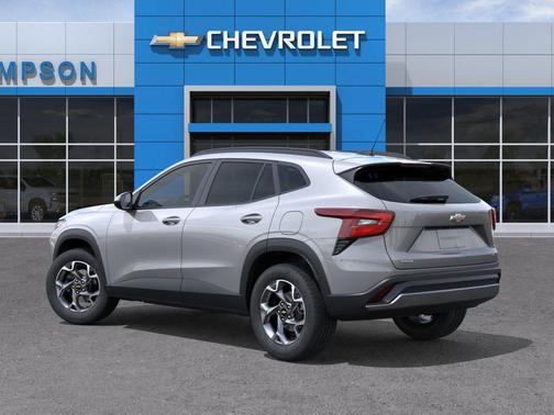 Sterling Gray Metallic 2026 Chevrolet Trax LT