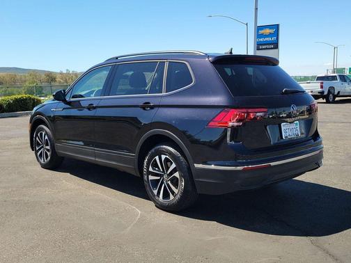 2023 Volkswagen Tiguan 2.0T S