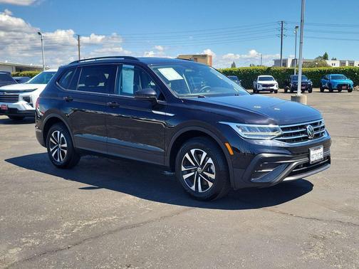 2023 Volkswagen Tiguan 2.0T S