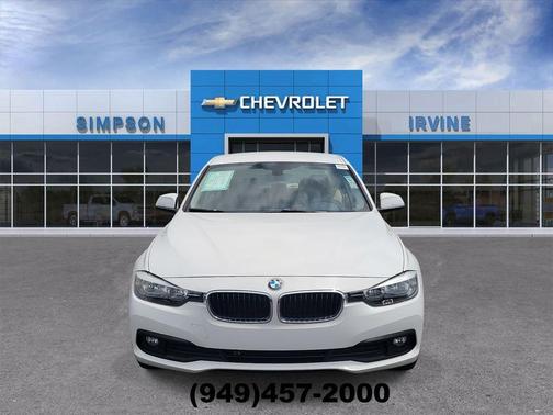 Alpine White 2016 BMW 320 i