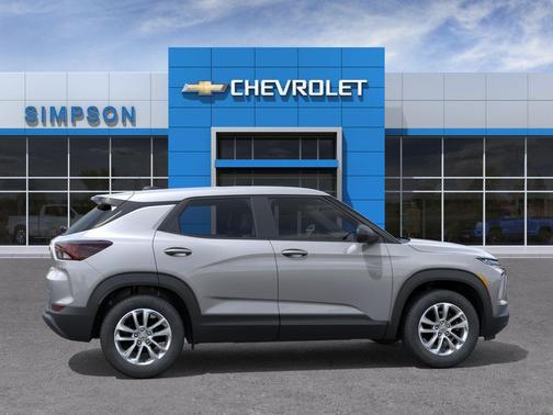 Sterling Gray Metallic 2026 Chevrolet Trailblazer LS