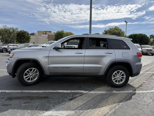 2019 Jeep Grand Cherokee Laredo